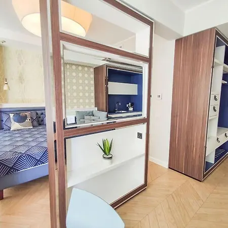 Lovely Fronte Mare Con Servizio Σαν Μπενεντέτο ντελ Τρόντο