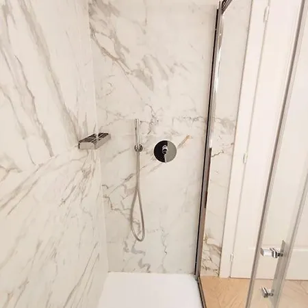 Lovely Fronte Mare Con Servizio * 圣贝内代托-德尔特龙托