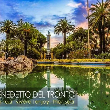 Lovely Fronte Mare Con Servizio *