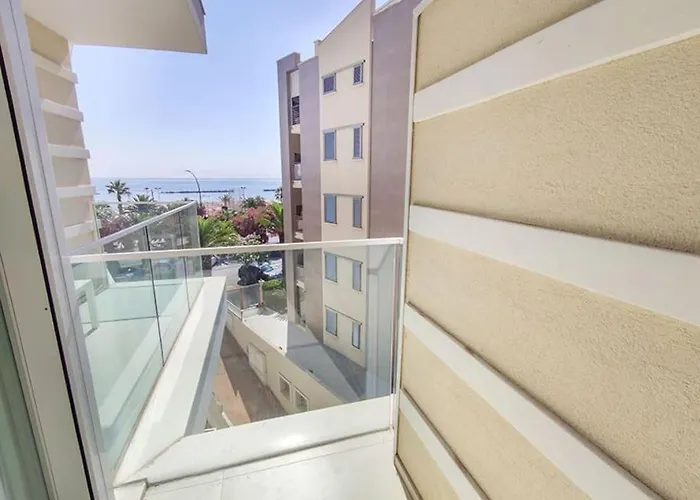 Lovely Fronte Mare Con Servizio 圣贝内代托-德尔特龙托