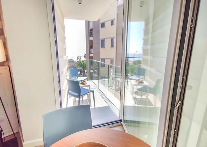 Lovely Fronte Mare Con Servizio 圣贝内代托-德尔特龙托