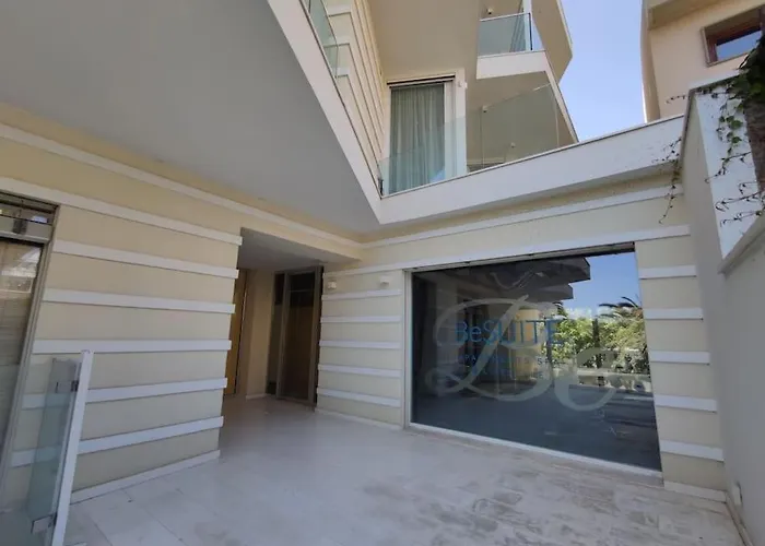 Lovely Fronte Mare Con Servizio 公寓