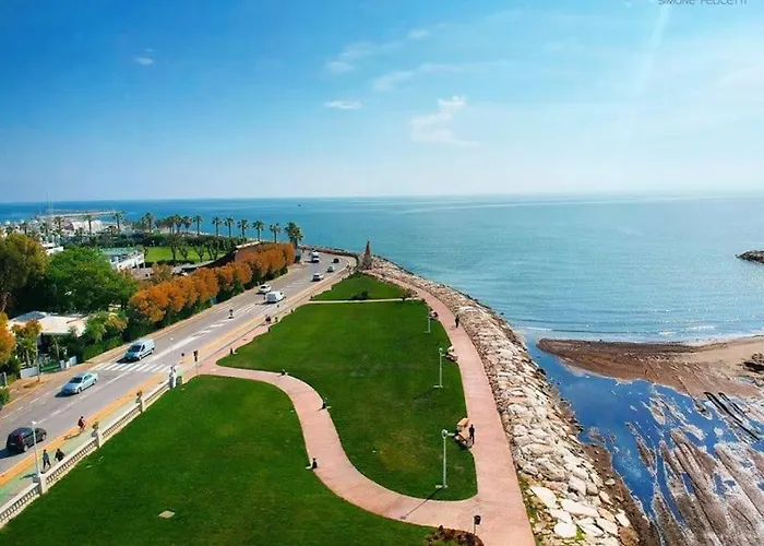 公寓 Lovely Fronte Mare Con Servizio *